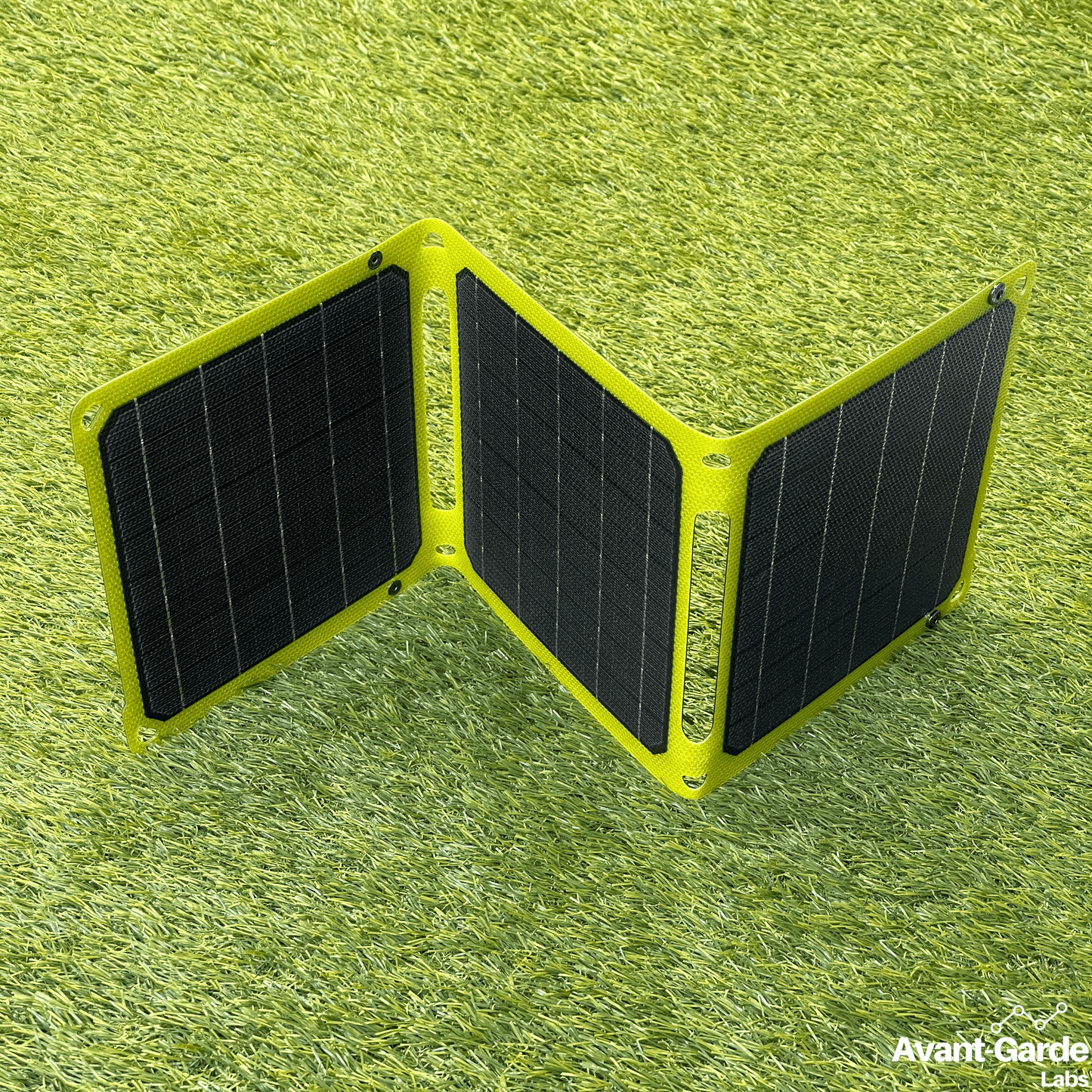 21 Watt Portable Rugged Flex Solar Panel - Avant - Garde Labs